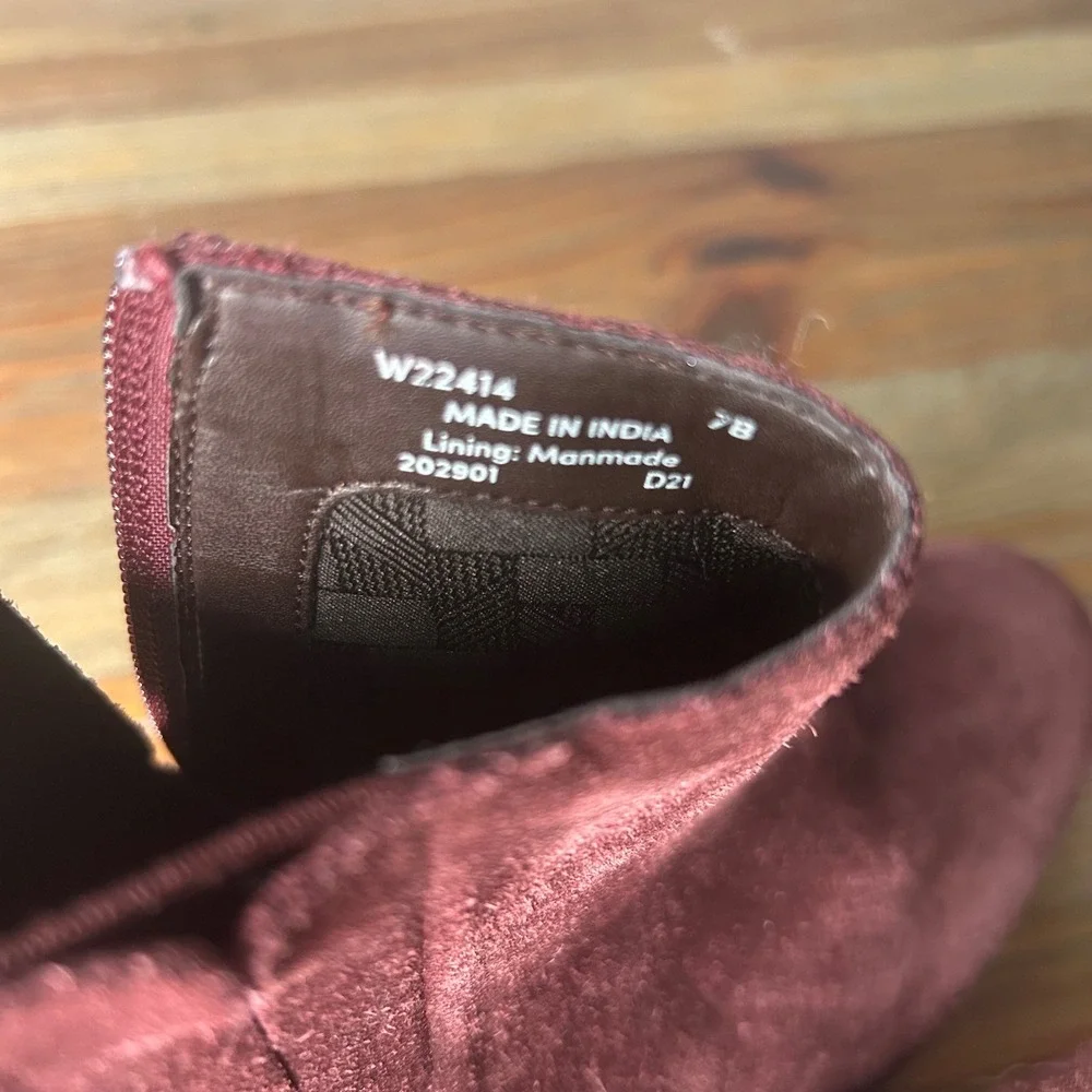 Cole Haan Burgundy Suede Ankle Boots‎ Side Zip Block Heel Women Size 7B